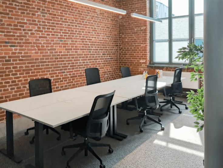 Besprechungsraum der SEO-Agentur Chemnitz in der die Fabrik